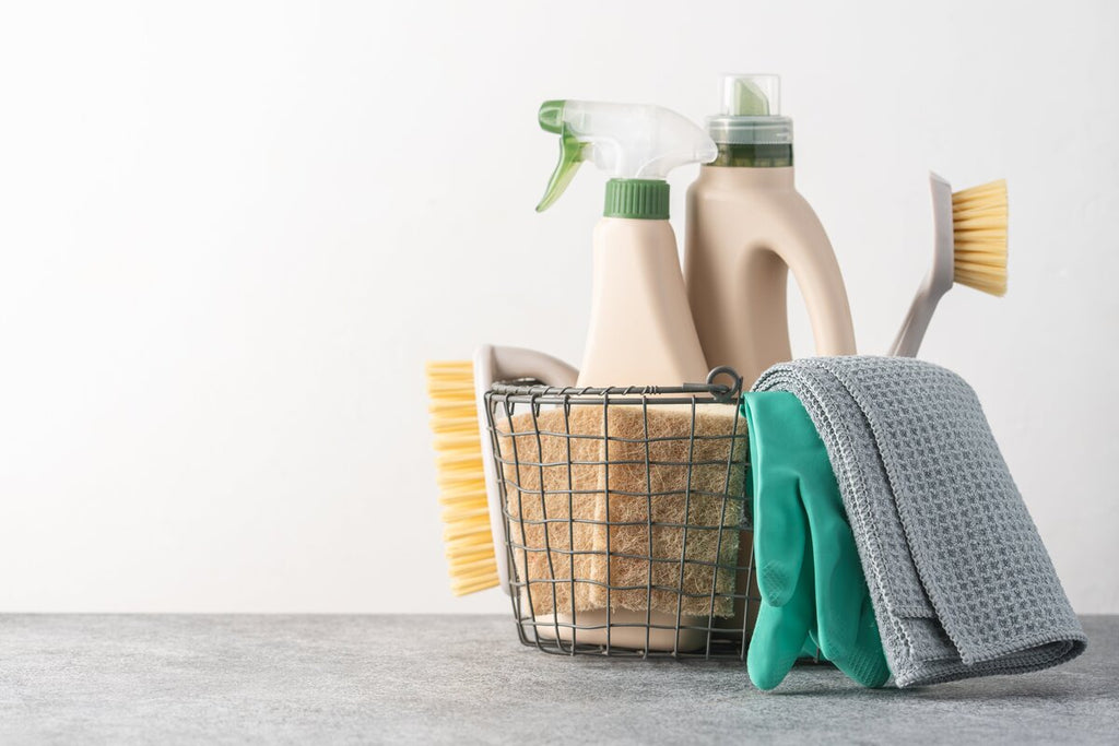Are These Common Cleaning Products Toxic? An Air Purifier Experiment